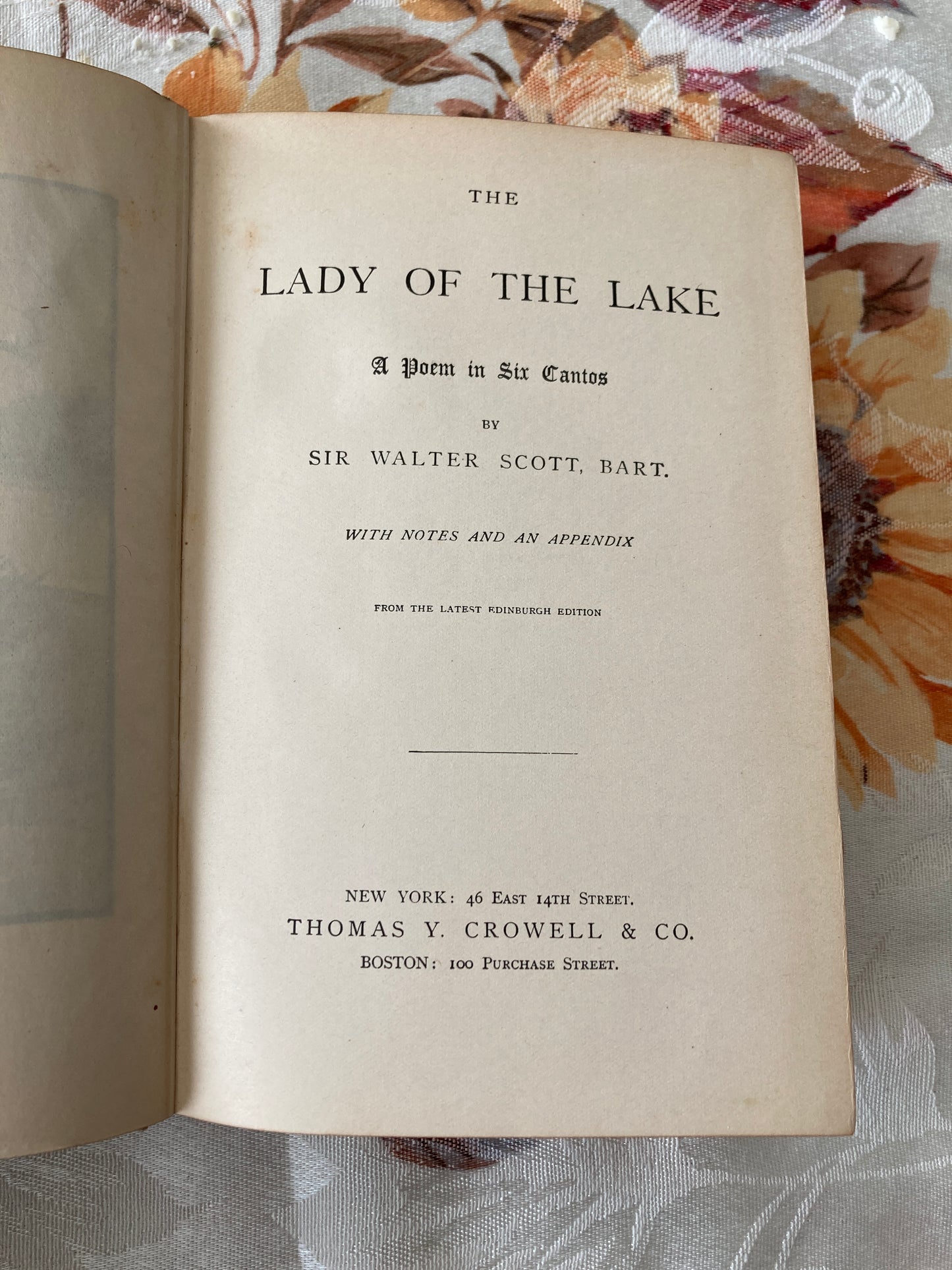 Scott, Sir Walter: The Lady of the Lake (T.Y. Crowell & Co., 1888)