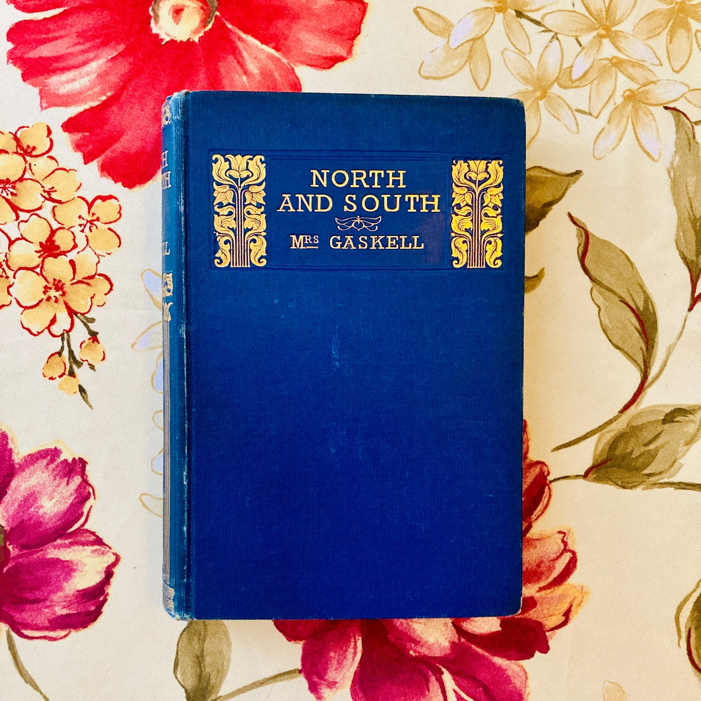 Gaskell, Elizabeth: North and South (Ward, Lock & Co., London, circa 1890)