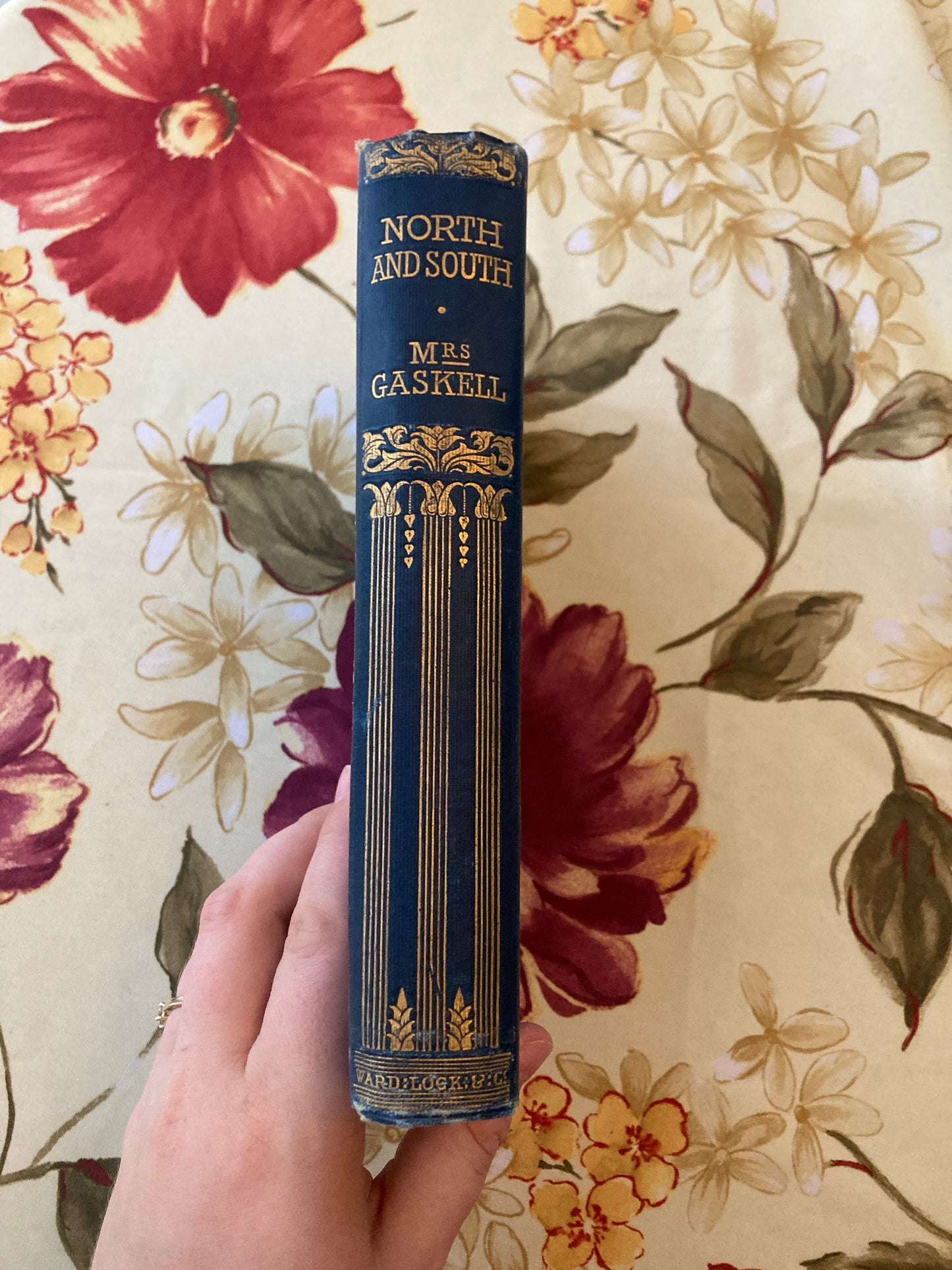 Gaskell, Elizabeth: North and South (Ward, Lock & Co., London, circa 1890)