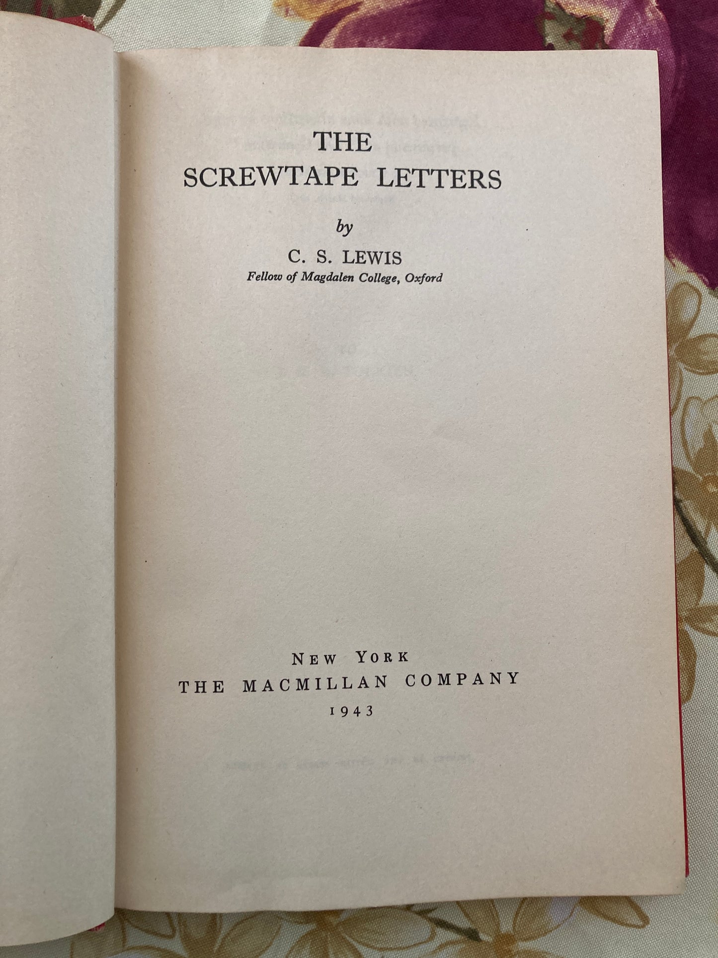Lewis, C.S.: The Screwtape Letters (The Macmillan Company, 1943)