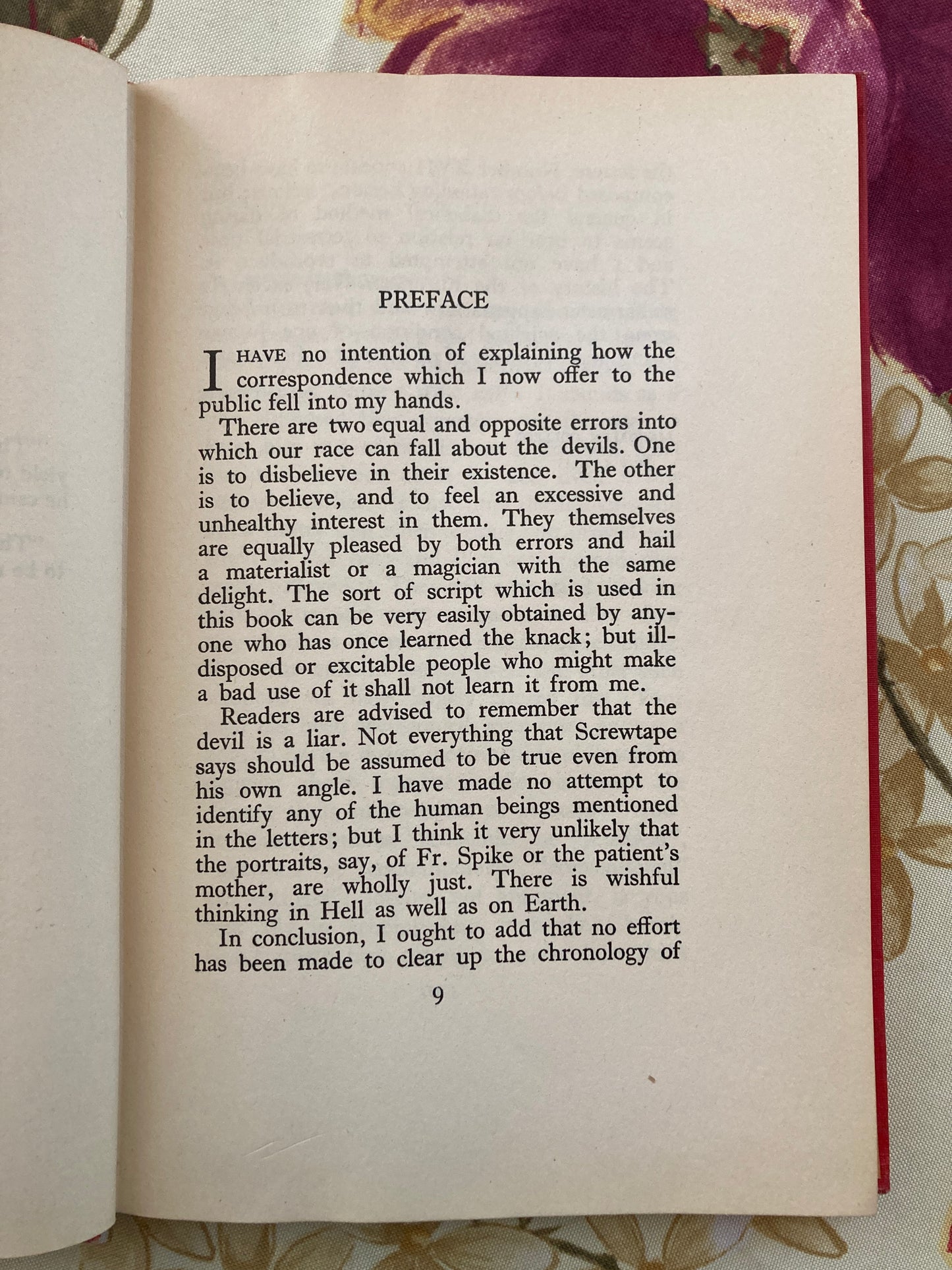 Lewis, C.S.: The Screwtape Letters (The Macmillan Company, 1943)