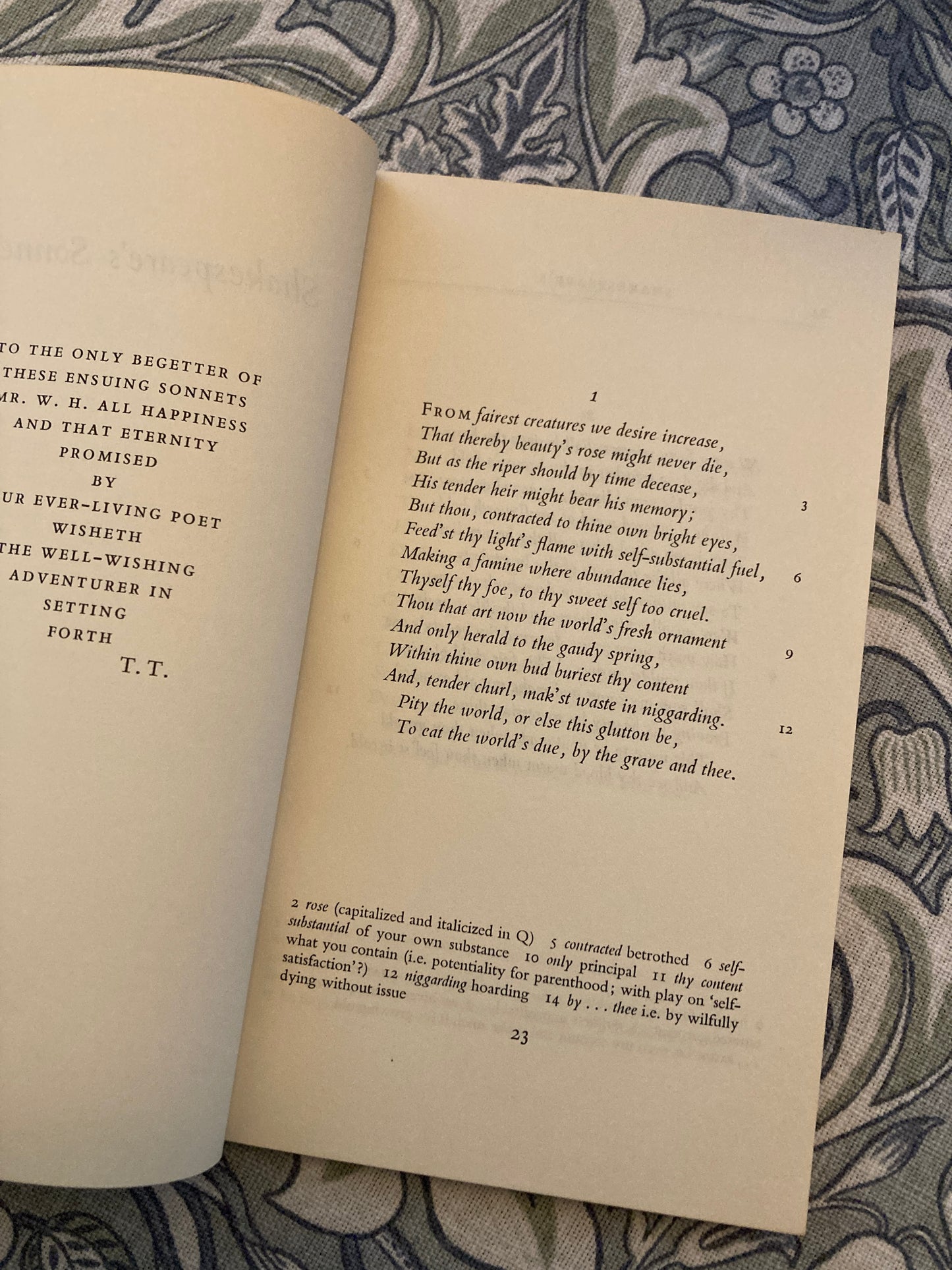 [THE PELICAN SHAKESPEARE, FIRST EDITION] Shakespeare, William: Shakespeare's Sonnets (Penguin Books, 1961)