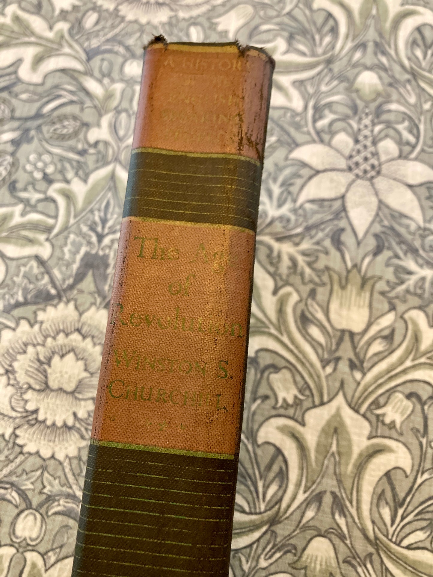 [FIRST EDITION] Churchill, Winston S.: The Age of Revolution (Dodd, Mead and Company, New York, 1957)