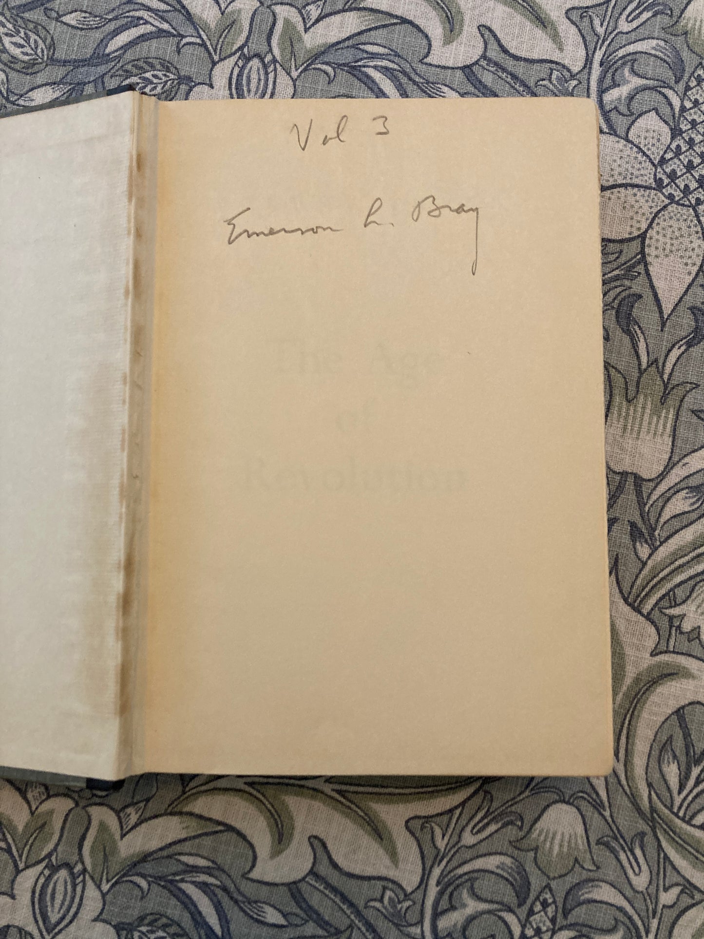 [FIRST EDITION] Churchill, Winston S.: The Age of Revolution (Dodd, Mead and Company, New York, 1957)