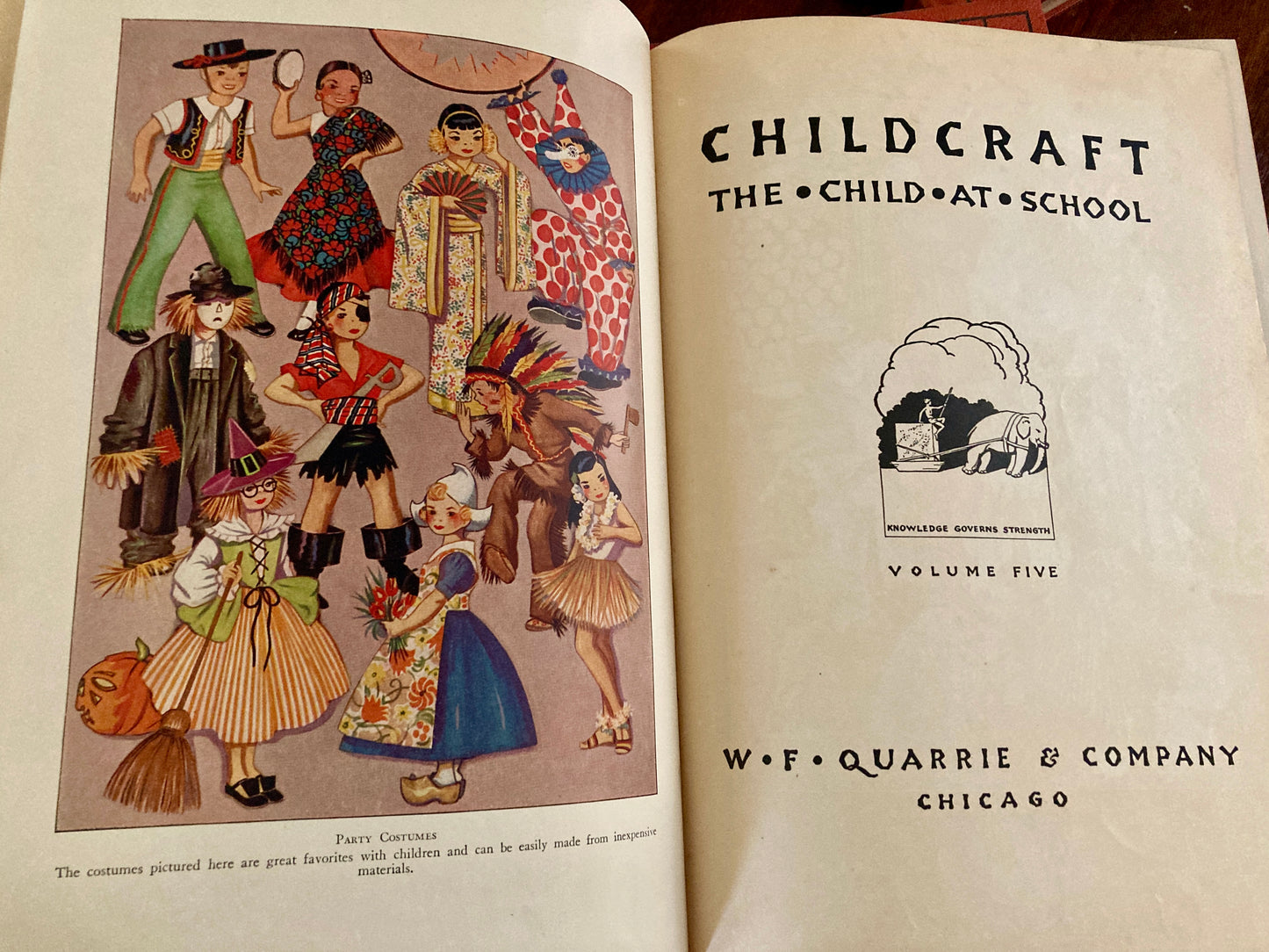 [SET] Childcraft (W. F. Quarrie & Company, Chicago, 1937)