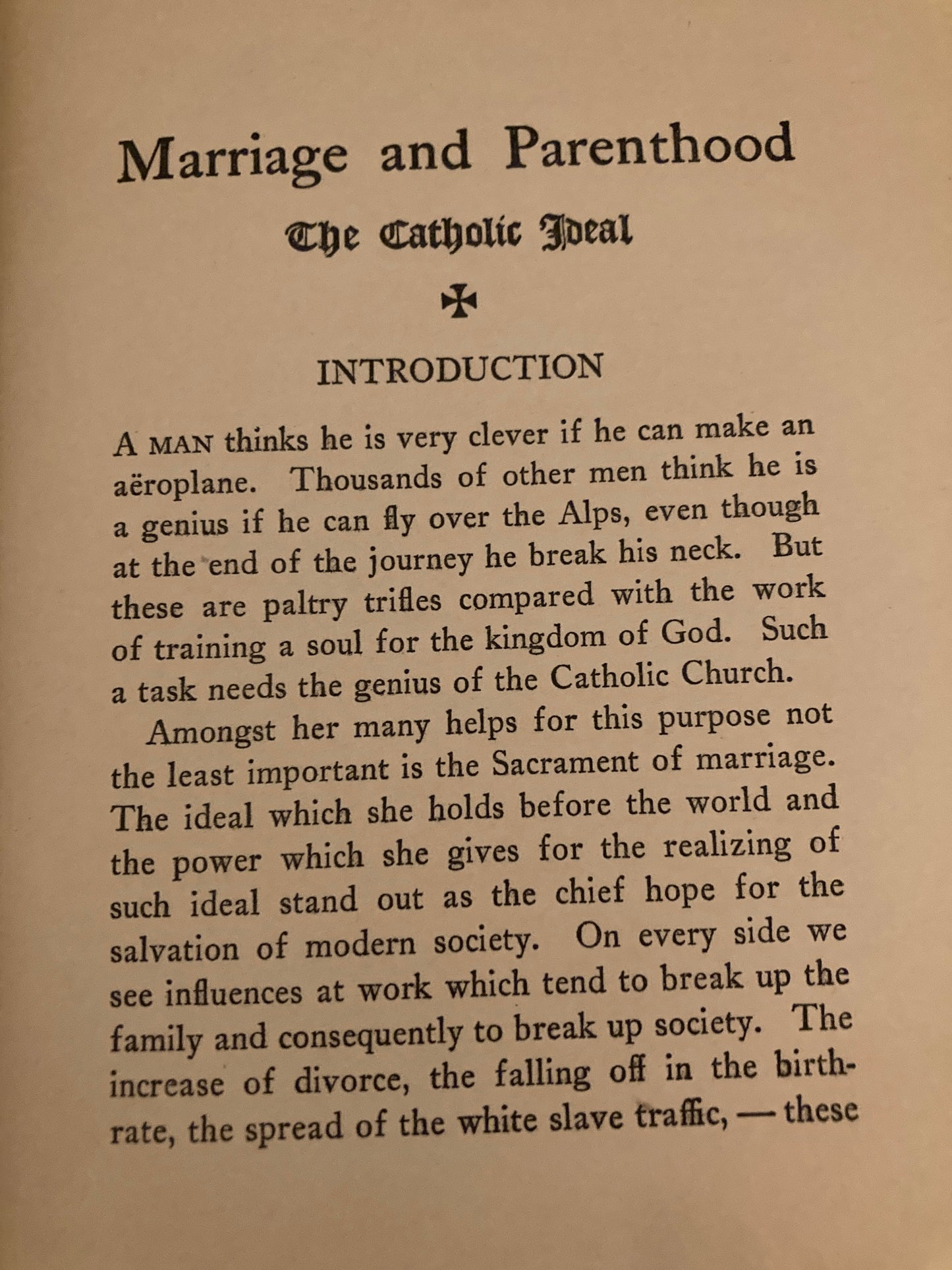 Gerrard, Thomas J.: Marriage and Parenthood: The Catholic Ideal (Joseph F. Wagner, New York, 1911)